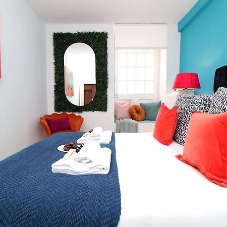 Διαμέρισμα Clifton Mews - *